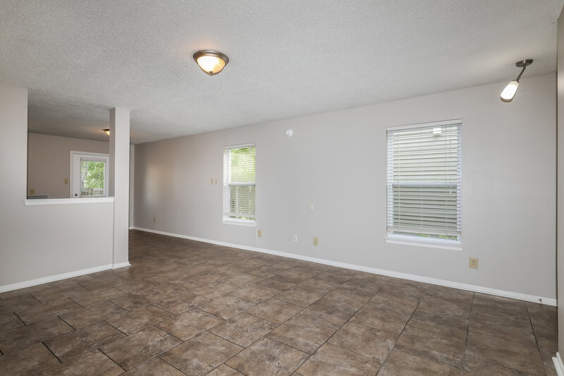 1,675/Mo, 6855 Youngberry Dr Indianapolis, IN 46217 Living Room View