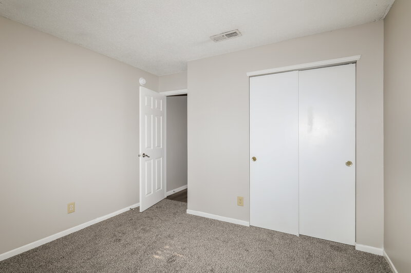 1,675/Mo, 6855 Youngberry Dr Indianapolis, IN 46217 Bedroom View