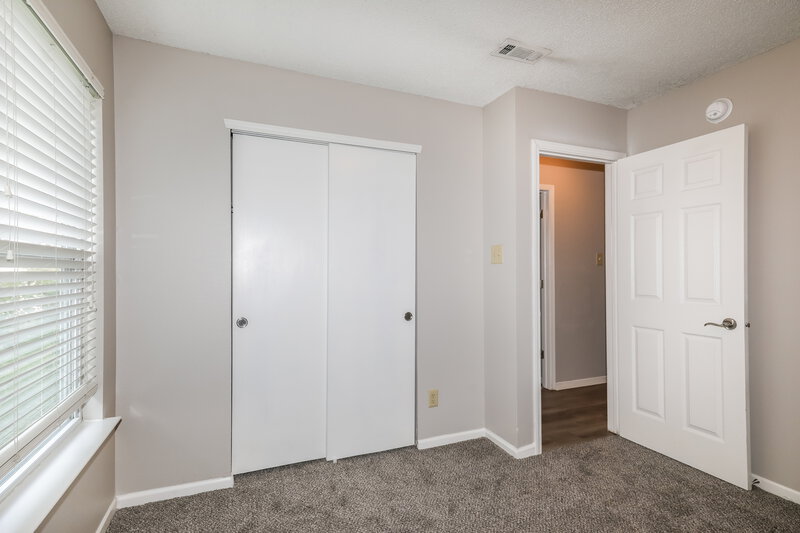 1,675/Mo, 6855 Youngberry Dr Indianapolis, IN 46217 Bedroom View 2