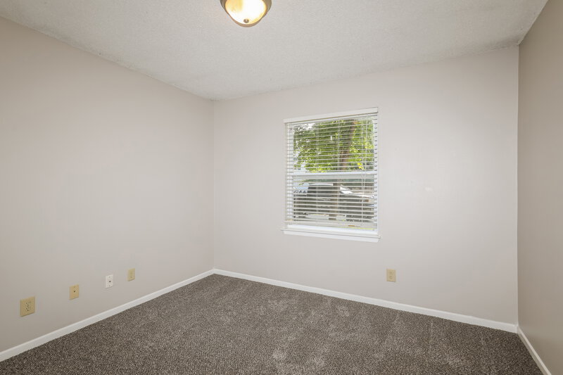 1,675/Mo, 6855 Youngberry Dr Indianapolis, IN 46217 Bedroom View 3
