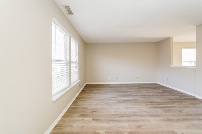 1,700/Mo, 3012 Earlswood Ln Indianapolis, IN 46217 Misc View 6