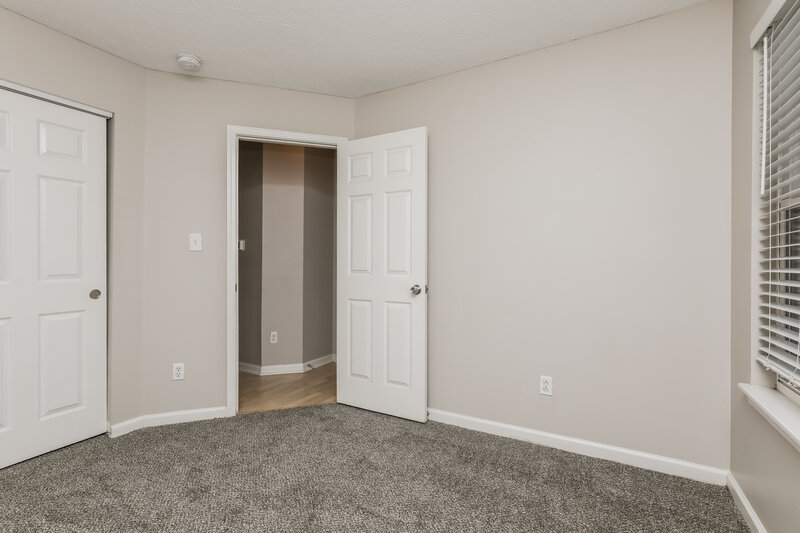 1,625/Mo, 5102 Emmert Dr Indianapolis, IN 46221 Bedroom View 2