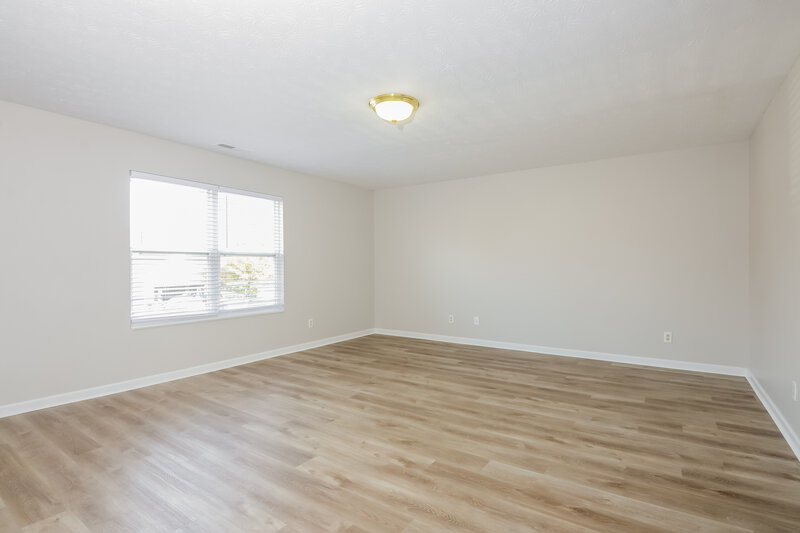 2,200/Mo, 5925 Copeland Mills Dr Indianapolis, IN 46221 Misc View 7