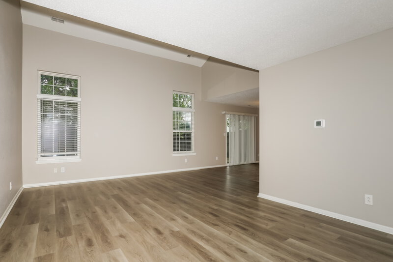 1,910/Mo, 5134 Sandy Forge Dr Indianapolis, IN 46221 Misc View 2