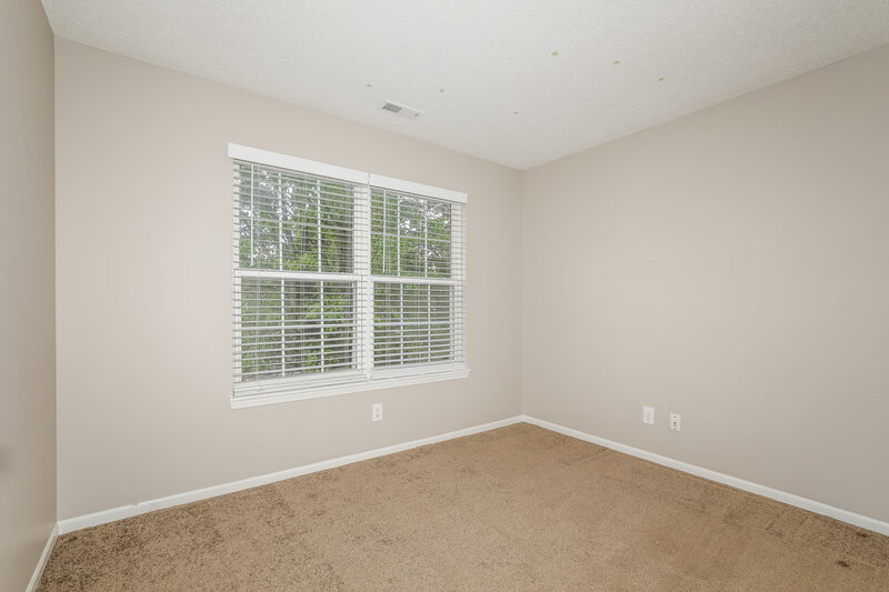 1,910/Mo, 5134 Sandy Forge Dr Indianapolis, IN 46221 Misc View 9