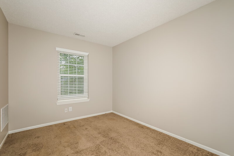 1,910/Mo, 5134 Sandy Forge Dr Indianapolis, IN 46221 Misc View 11