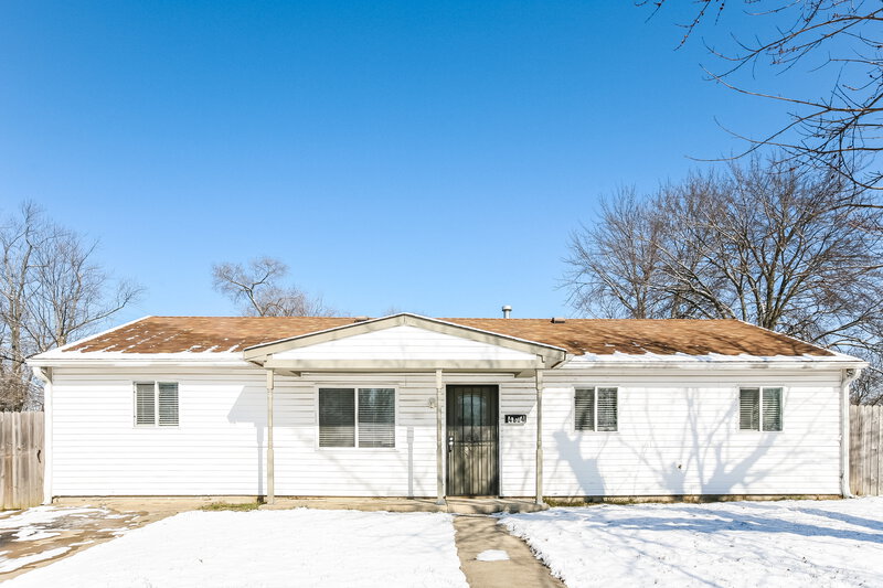 1,485/Mo, 4804 N Kenyon Dr Indianapolis, IN 46226 External View