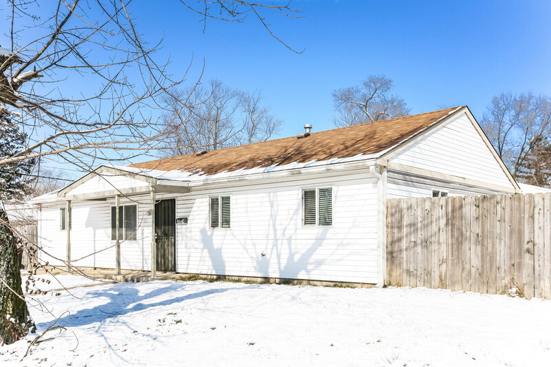 1,485/Mo, 4804 N Kenyon Dr Indianapolis, IN 46226 Front View