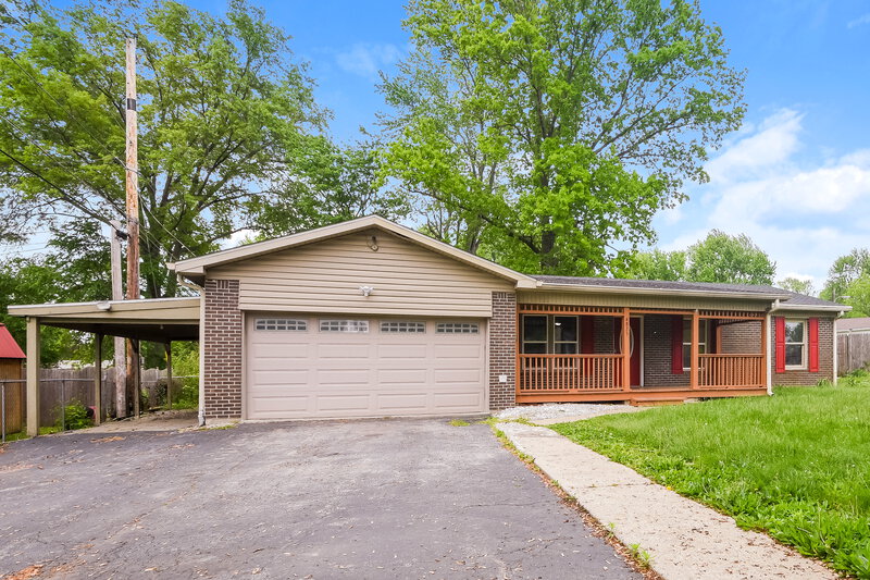 2,120/Mo, 4825 Manker St Indianapolis, IN 46227 Front View