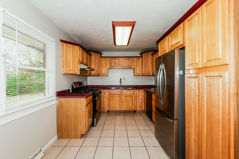 1,625/Mo, 4626 S Keystone Ave Indianapolis, IN 46227 Kitchen View