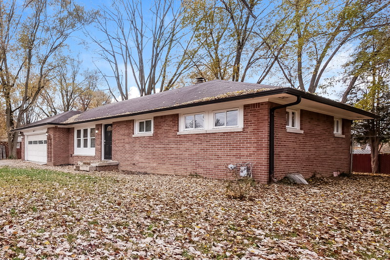 1,625/Mo, 4626 S Keystone Ave Indianapolis, IN 46227 Rear View
