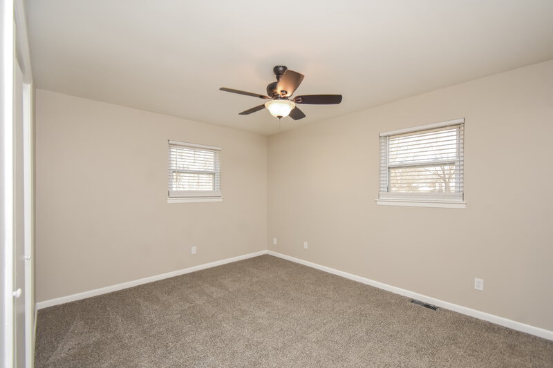 1,575/Mo, 1533 Moores Manor Indianapolis, IN 46229 Main Bedroom View