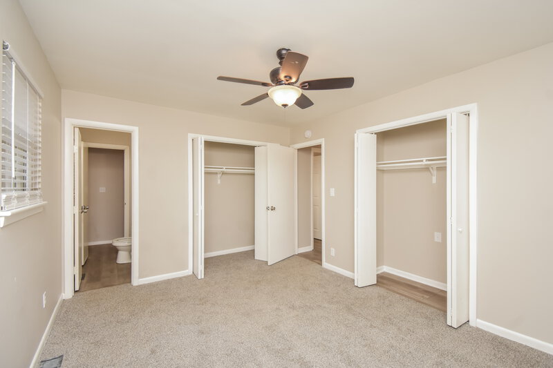 1,575/Mo, 1533 Moores Manor Indianapolis, IN 46229 Main Bedroom View 2