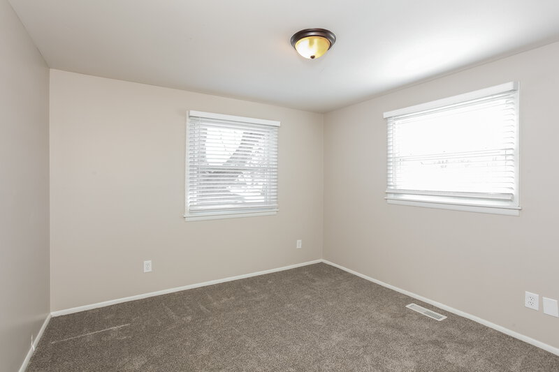 1,730/Mo, 1850 N Schwier Dr Indianapolis, IN 46229 Bedroom View 3