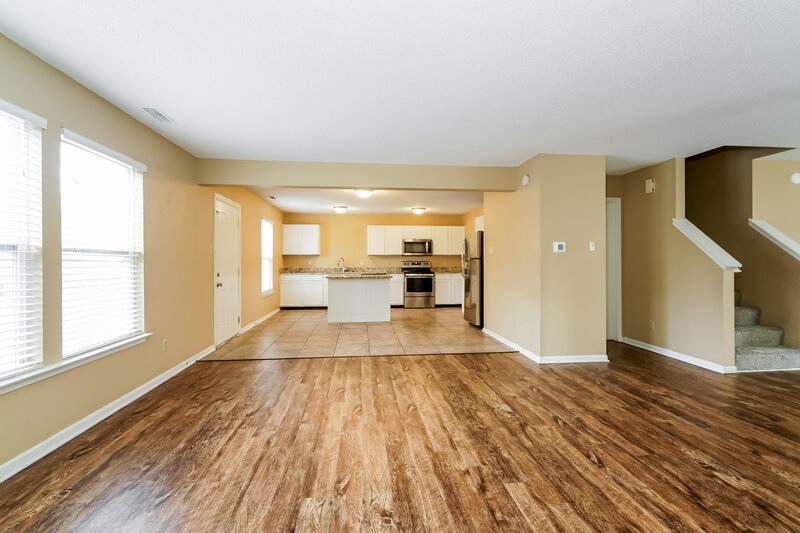 1,985/Mo, 2044 Southernwood Ln Indianapolis, IN 46231 Living Room View 3