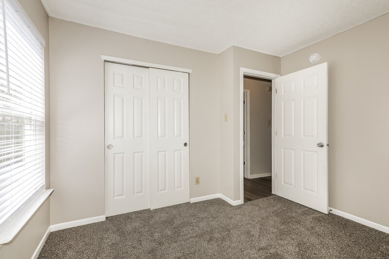 1,705/Mo, 1836 Dutch Elm Dr Indianapolis, IN 46231 Bedroom View 2