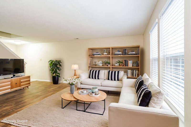 2,400/Mo, 2004 Orchid Bloom Dr Indianapolis, IN 46231 Misc View 2