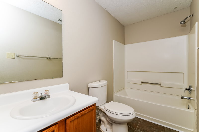 2,400/Mo, 2004 Orchid Bloom Dr Indianapolis, IN 46231 Misc View 11