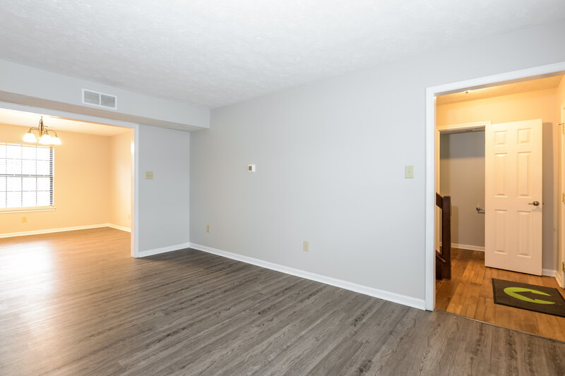 1,810/Mo, 9124 Lansburgh Ct Indianapolis, IN 46234 Misc View