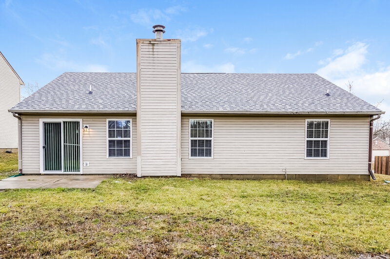 1,520/Mo, 3930 Owster Ln Indianapolis, IN 46237 Rear View