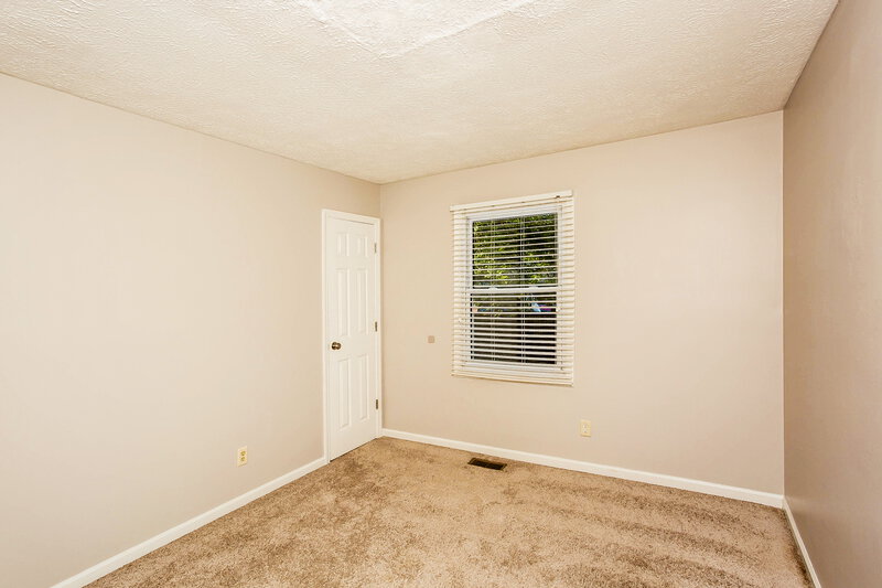 1,700/Mo, 5723 Ensenada Ave Indianapolis, IN 46237 Bedroom View 2