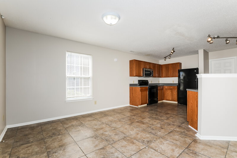 2,230/Mo, 2837 Ludwig Dr Indianapolis, IN 46239 Kitchen View