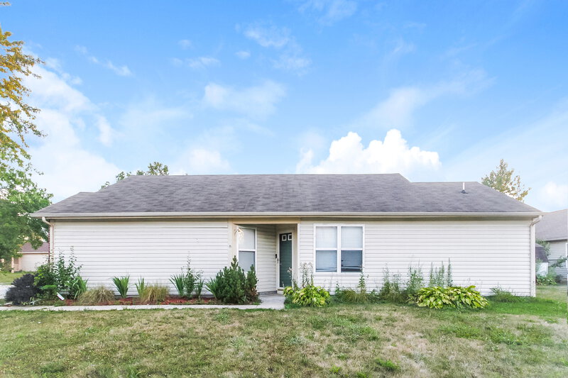 1,610/Mo, 8544 Sweet Birch Dr Indianapolis, IN 46239 Misc View