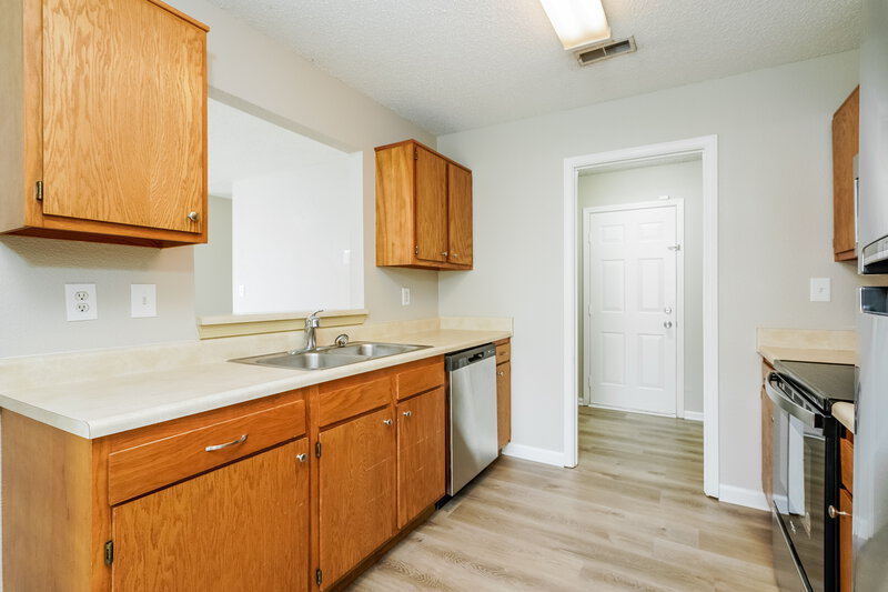 1,610/Mo, 8544 Sweet Birch Dr Indianapolis, IN 46239 Misc View 8