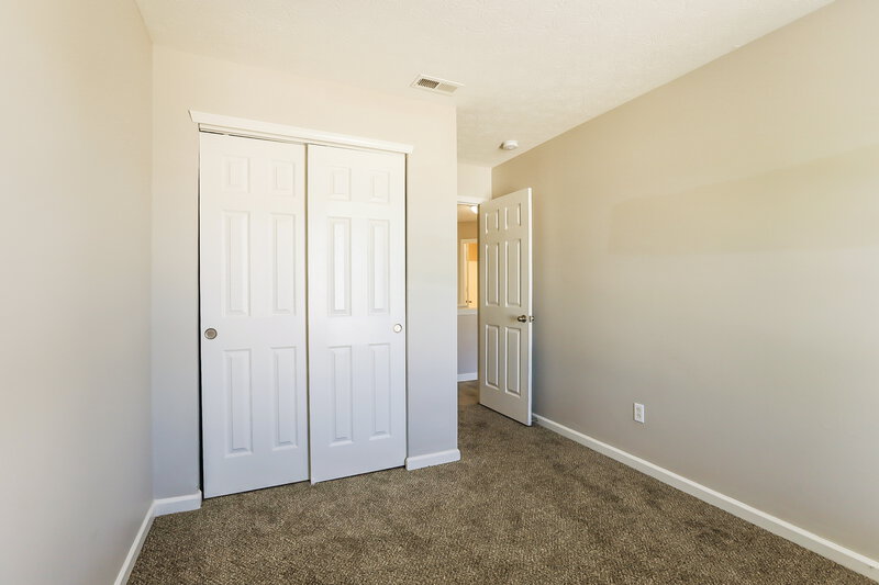 1,760/Mo, 3149 Brandenburg Dr Indianapolis, IN 46239 Bedroom View 3