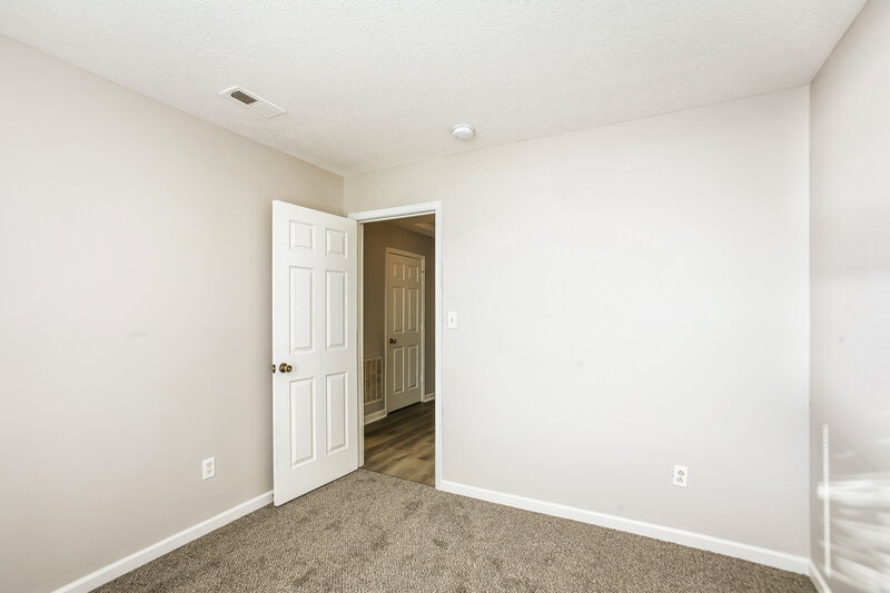 1,920/Mo, 3149 Brandenburg Dr Indianapolis, IN 46239 Misc View 11