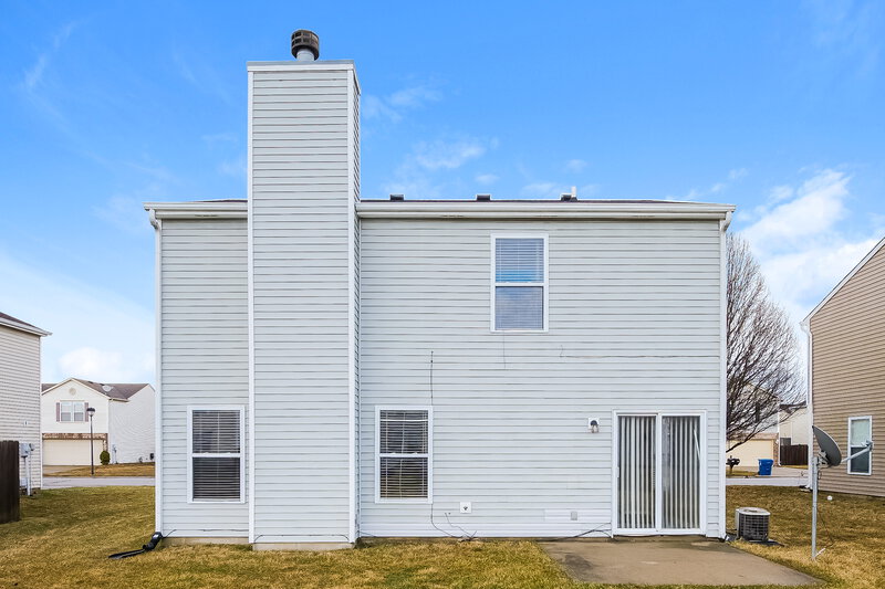 1,850/Mo, 3132 Black Forest Ln Indianapolis, IN 46239 Rear View