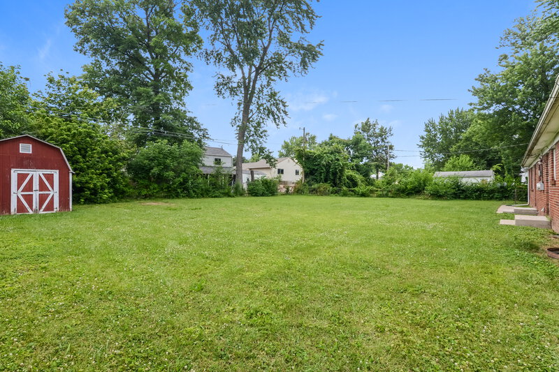 1,760/Mo, 1238 Brandt Dr Indianapolis, IN 46241 Backyard View