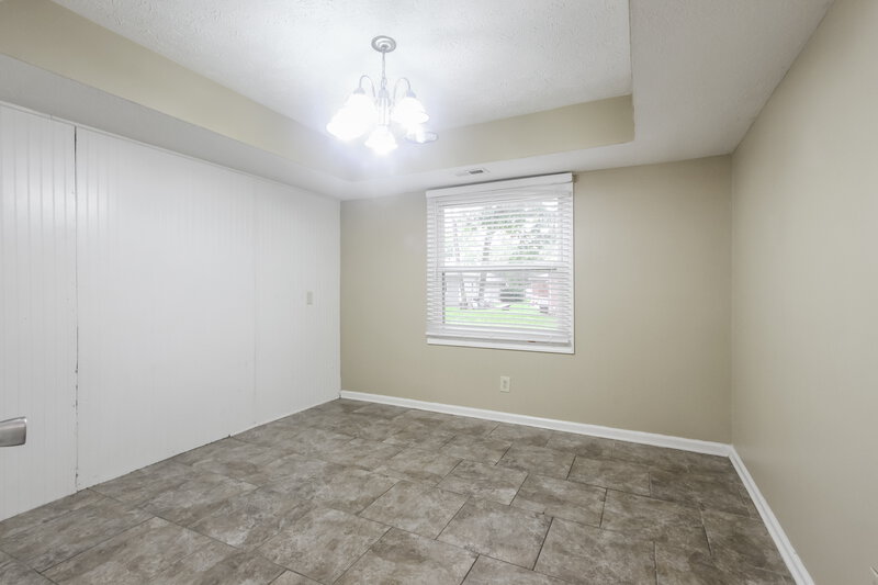 2,850/Mo, 1112 Delray Dr Indianapolis, IN 46241 Dining Room View