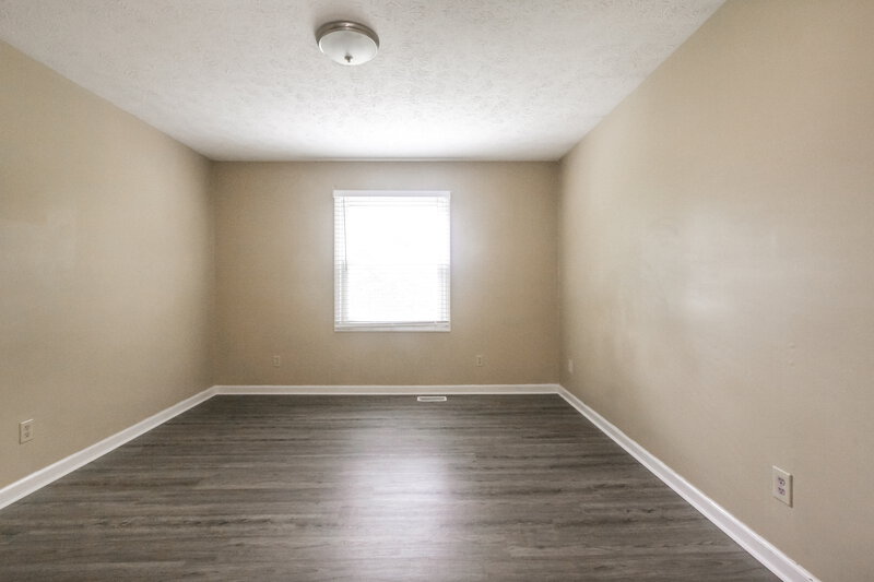2,850/Mo, 1112 Delray Dr Indianapolis, IN 46241 Bedroom View