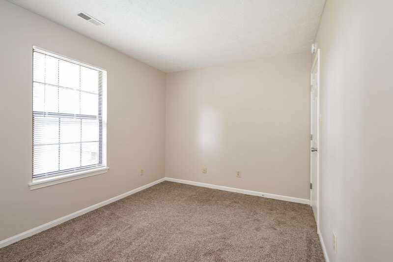 1,605/Mo, 840 Delray Dr Indianapolis, IN 46241 Bedroom View