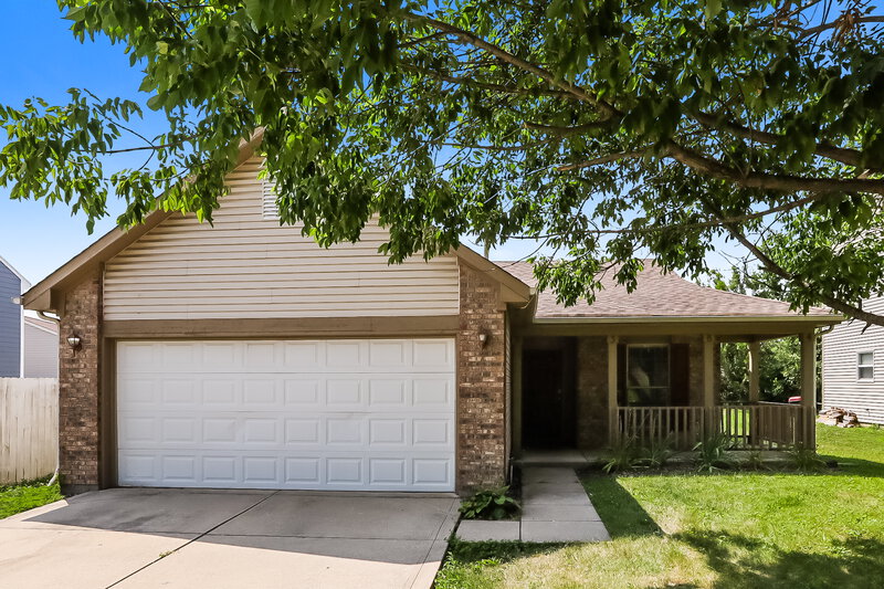1,765/Mo, 5384 Lakeside Manor Dr Indianapolis, IN 46254 External View