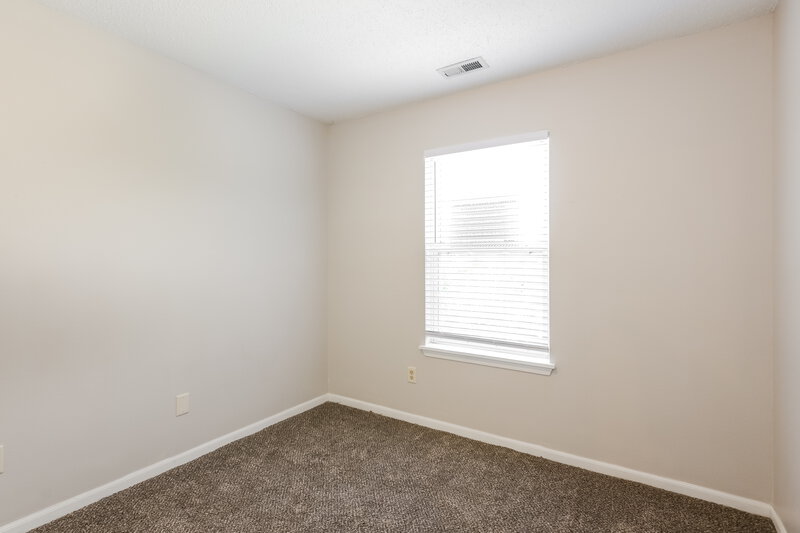1,800/Mo, 4527 Riverbrook Ln Indianapolis, IN 46254 Bedroom View 2