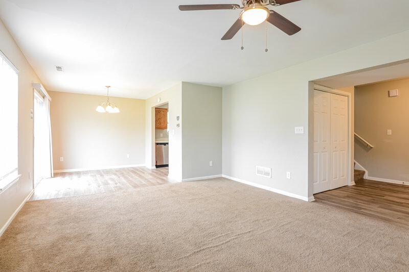 1,850/Mo, 4261 Village Bend Dr Indianapolis, IN 46254 Dining Room View