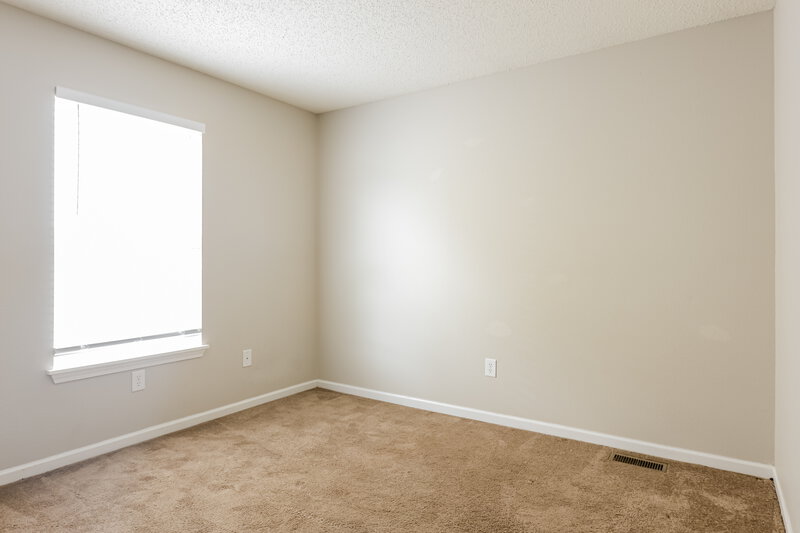 1,850/Mo, 4261 Village Bend Dr Indianapolis, IN 46254 Bedroom View 4
