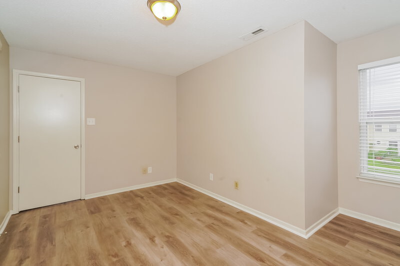 1,695/Mo, 2349 Harvest Moon Dr Greenwood, IN 46143 Play Room View