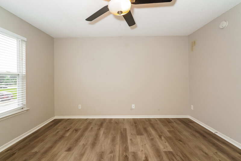 1,695/Mo, 2349 Harvest Moon Dr Greenwood, IN 46143 Main Bedroom View 2