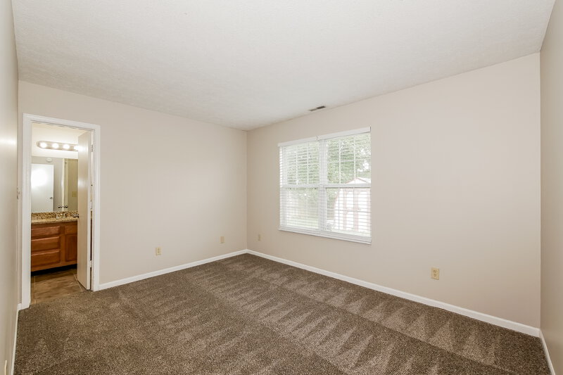 1,655/Mo, 4347 Lucky Ct Indianapolis, IN 46203 Main Bedroom View