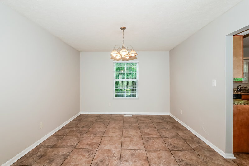 2,050/Mo, 7590 Rogers Dr Indianapolis, IN 46214 Dining Room View