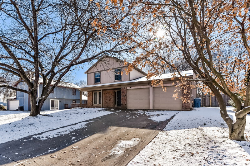 1,890/Mo, 7551 Rogers Dr Indianapolis, IN 46214 Front View