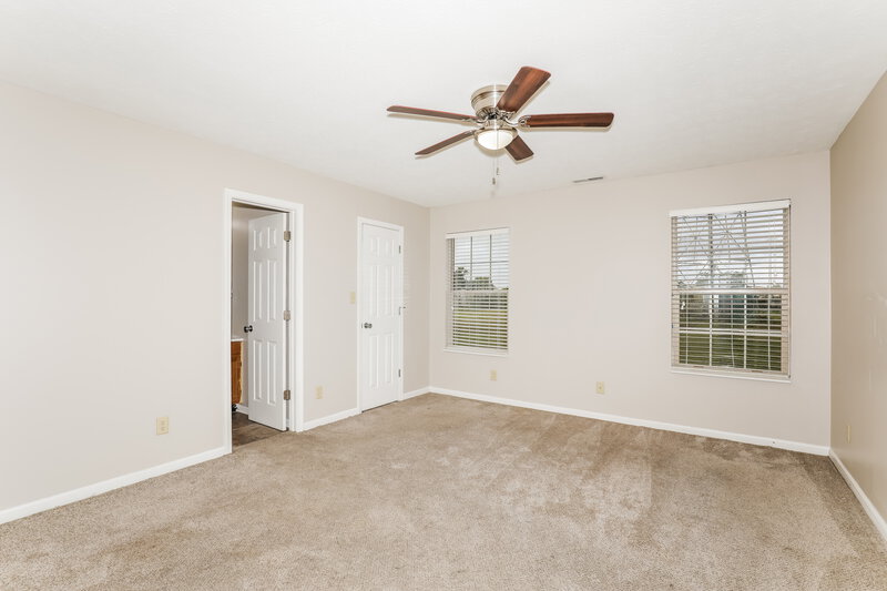 1,535/Mo, 5519 Story Ct Indianapolis, IN 46221 Main Bedroom View 2