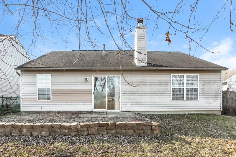 1,755/Mo, 11136 Autumn Creek Ct Indianapolis, IN 46229 Rear View