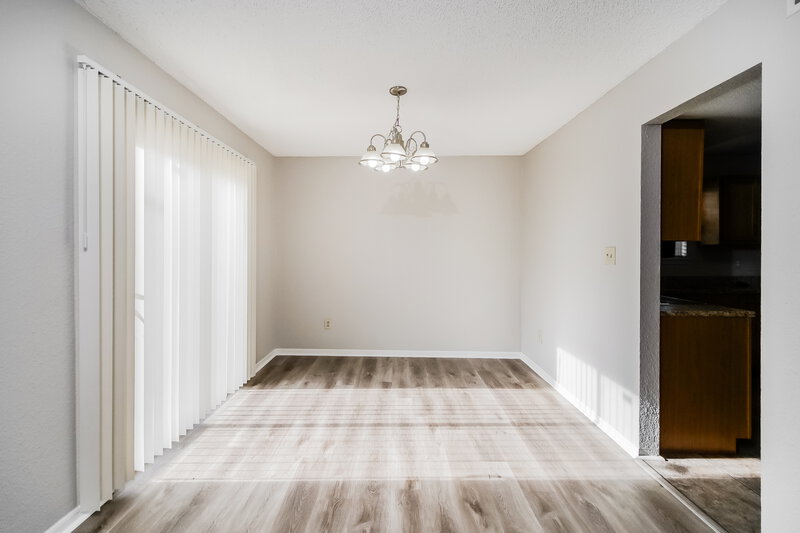 1,820/Mo, 4115 Orchard Valley Blvd Indianapolis, IN 46235 Dining Room View