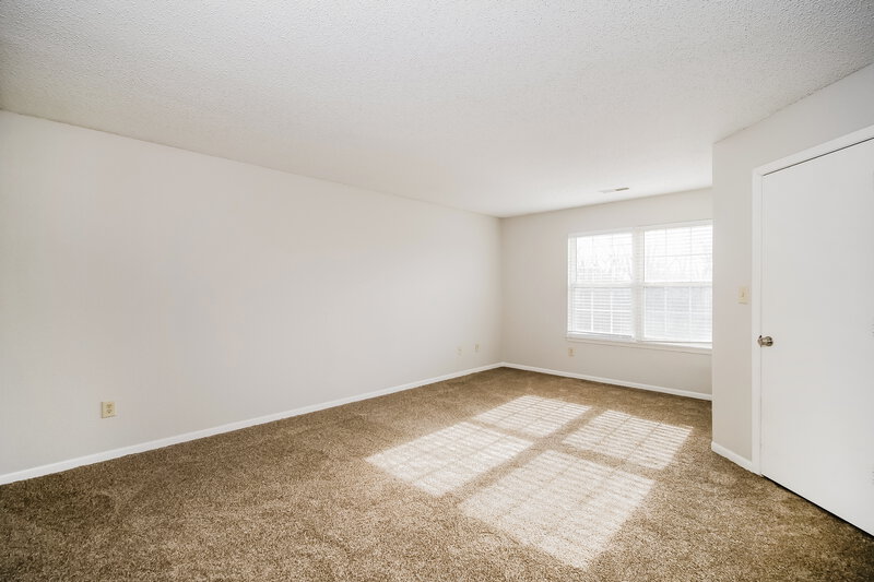 1,820/Mo, 4115 Orchard Valley Blvd Indianapolis, IN 46235 Main Bedroom View