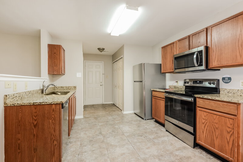 1,840/Mo, 3541 Cork Bend Dr Indianapolis, IN 46239 Kitchen View