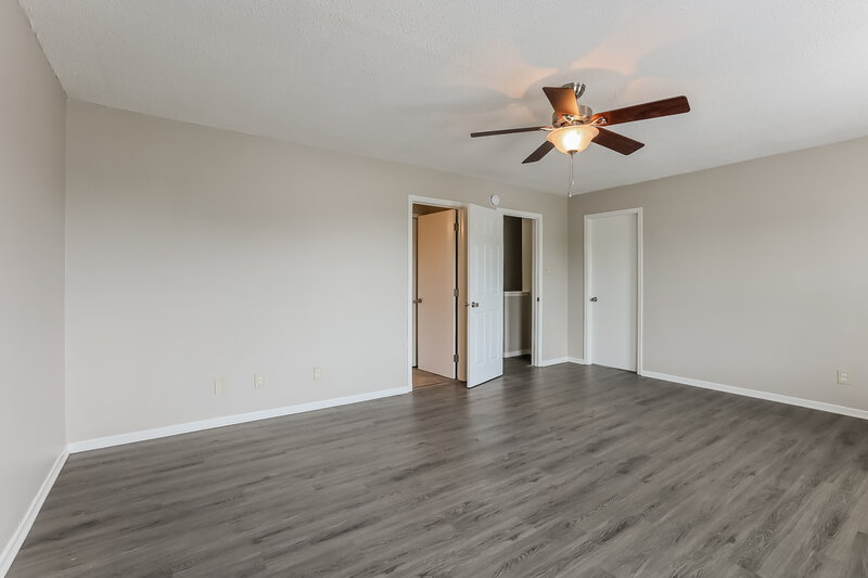 1,965/Mo, 103 Snowflake Circle Greenwood, IN 46143 Main Bedroom View 2